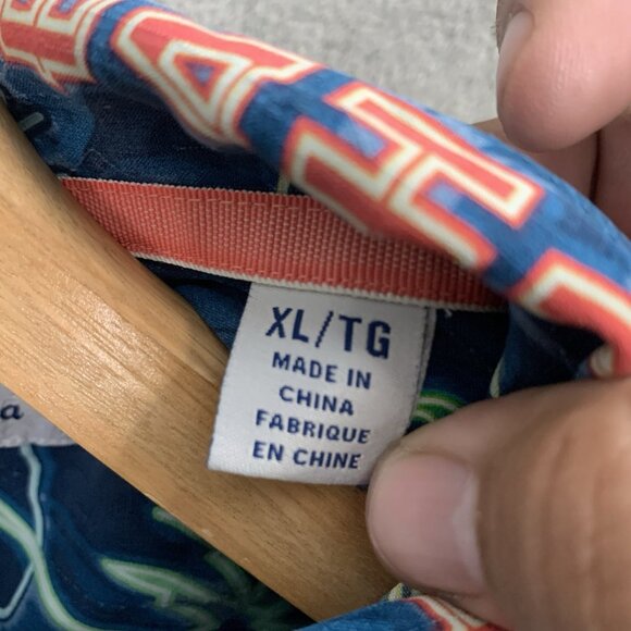 Tommy Bahama Shirt Mens XL This Is How I Roll Camp Silk Poker Hula Loop Collar - Picture 6 of 9